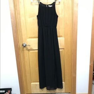 YA Los Angeles black thin strap pleated top size s